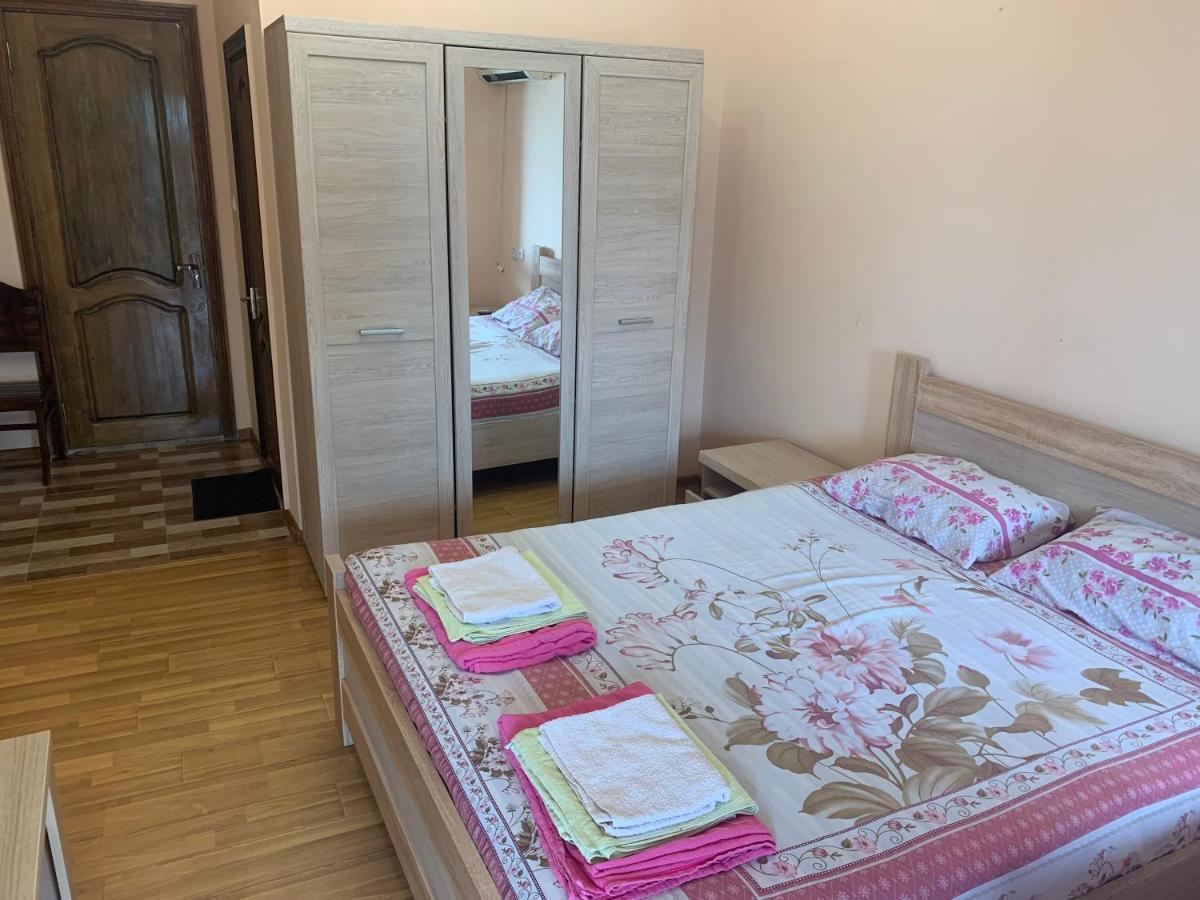 Guest House Rusalka Кобулети Экстерьер фото