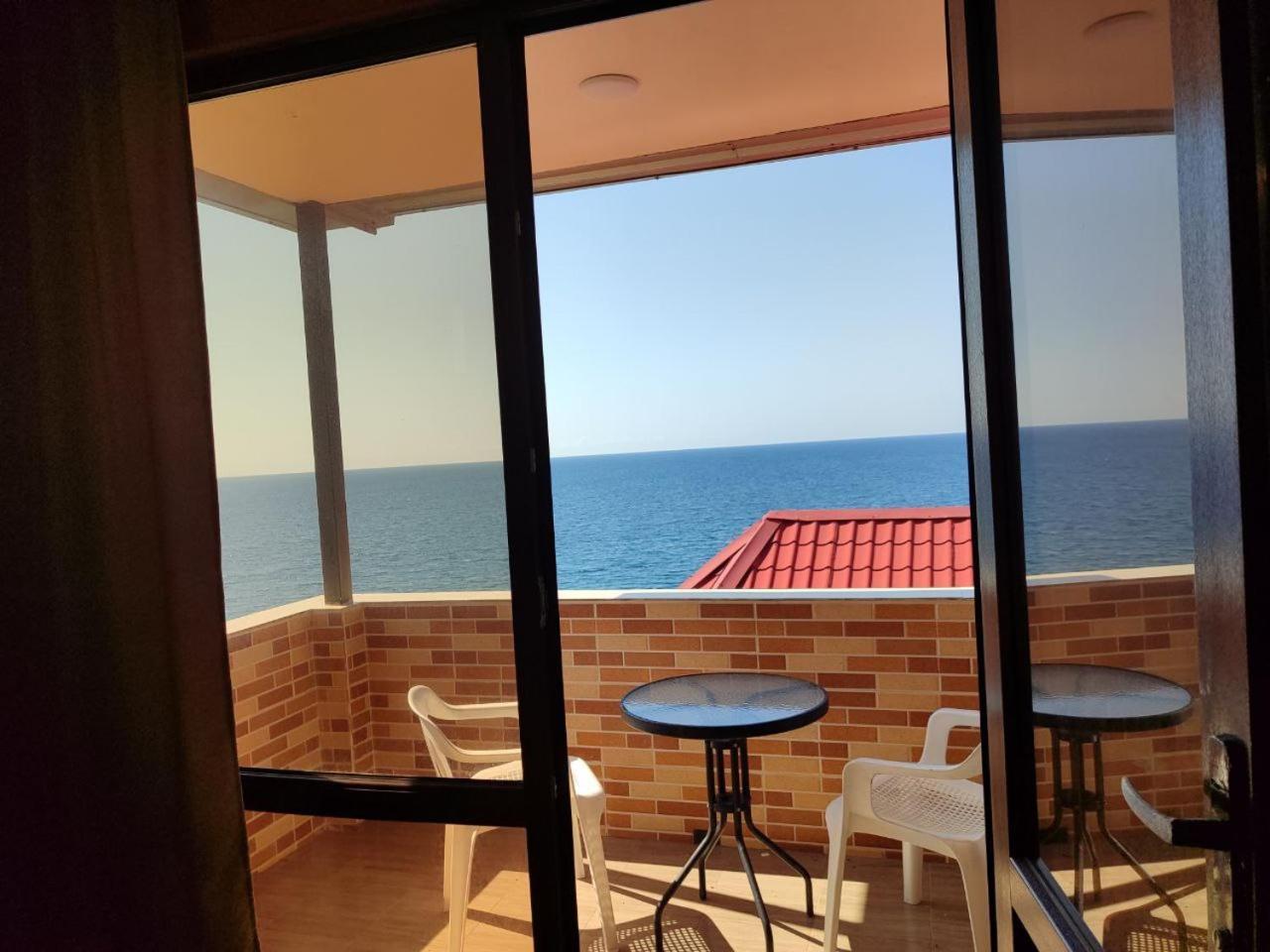 Guest House Rusalka Кобулети Экстерьер фото