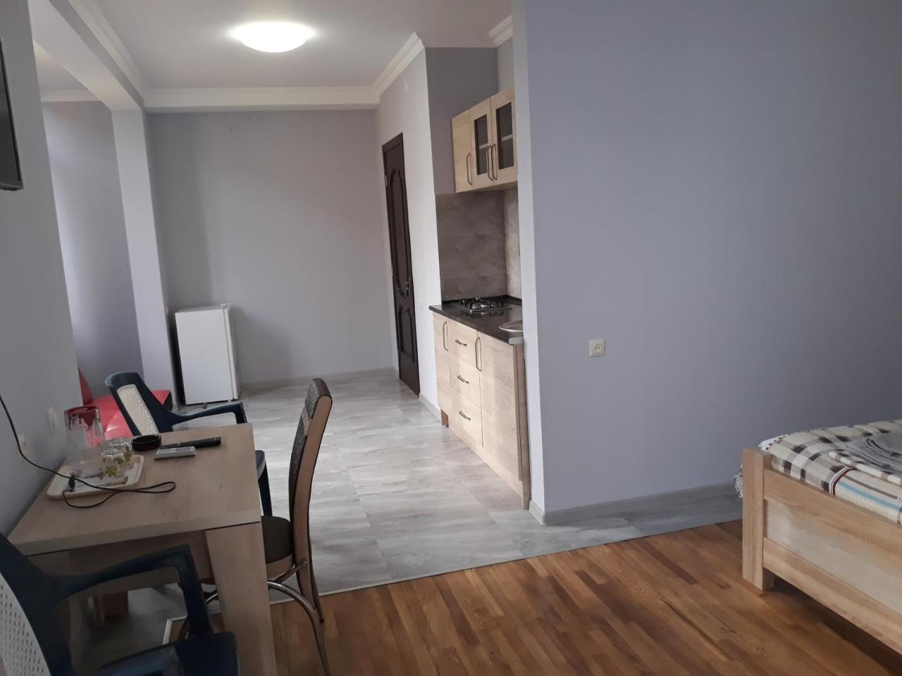 Guest House Rusalka Кобулети Экстерьер фото